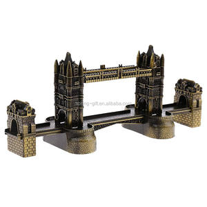 Nuevo Retro Metal London Tower Bridge estatua modelo <span class=keywords><strong>de</strong></span> construcción estatuilla <span class=keywords><strong>de</strong></span> hierro artesanía decorativa técnica <span class=keywords><strong>de</strong></span> fundición recuerdo - Product Image 6