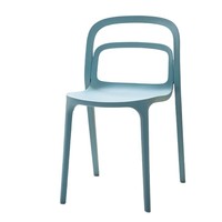 Chaise de jardin en plastique épaissi de style nordique avec accoudoirs, empilable ; pour les salons de thé, les balcons, les patios extérieurs
