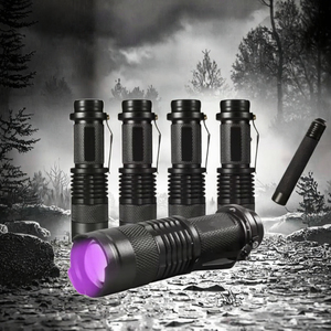 Đèn pin cầm tay <span class=keywords><strong>mini</strong></span> có thể phóng to 365nm 395nm LED <span class=keywords><strong>AA</strong></span> Đèn pin tia cực tím đen để phát hiện vết nước tiểu của thú cưng Chống giả mạo - Product Image 3