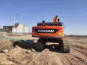 รถขุดล้อยางมือสองจากเกาหลี รุ่น DX520LC DOOSAN DX300LC ขนาด 3 เมตร ระบบไฮดรอลิก รถขุดขนาดใหญ่ สภาพดี ขาย - Product Image 4