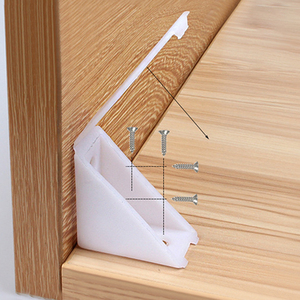 Soporte de Esquina de Plástico Grande de una Pieza con Cuatro Orificios, Conector Triangular en Forma de L para Fijación en Ángulo Recto de 90 Grados - Product Image 1