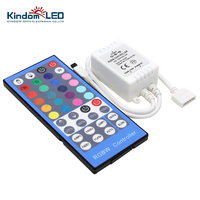 Contrôleur de bande LED RGBW sans fil 12V 24V 192W avec variateur de luminosité et télécommande IR 40 touches 6A Garantie 3 ans
