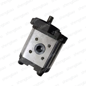 Bomba de engranajes hidráulica 87395822 de alta calidad apta para modelos de Tractor T6060 T6070 TS100A TS110A TS115A TS130A - Product Image 1