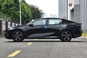 2024 Shenlan hybride berline à hayon Changan Auto Deepal L07 véhicule à énergie nouvelle avec Offre Spéciale en mode de conduite 4WD - Product Image 3