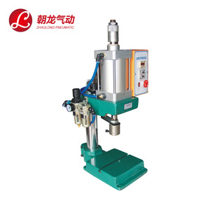 Presse pneumatique de table ZhaoLong JPP-125-800 kg, course de 100 mm, pour le poinçonnage de fibres - Product Image 1