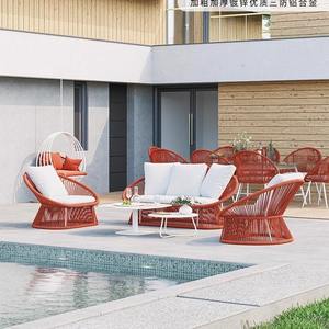 Conjunto de Muebles de Jardín de Ratán para Exteriores, Estructura de Aleación de Aluminio, Diseño Contemporáneo Impermeable para Patio, Balcón, Villa, Hotel - Product Image 1