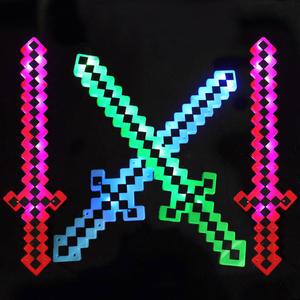 מכירת חיסול סיטונאית של חרב צעצוע חדשה בצורת כריש זוהרת עם תאורת לד מהבהבת לאביזרי מסיבה - Product Image 3