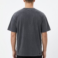 T-shirt décontracté pour homme à col rond, coupe ample, design OEM personnalisé, effet vieilli, manches courtes, détails troués, bords bruts, style streetwear