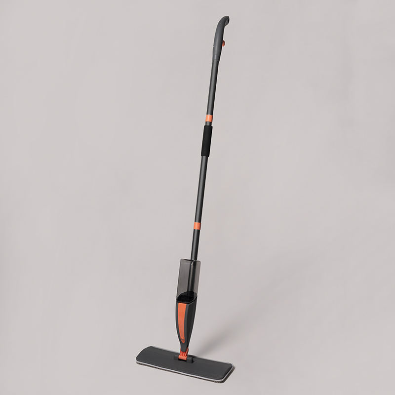 สีเทาเข้ม