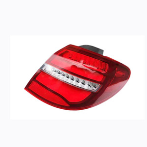 <span class=keywords><strong>Feu</strong></span> arrière complet pour <span class=keywords><strong>Mercedes</strong></span> <span class=keywords><strong>Classe</strong></span> <span class=keywords><strong>B</strong></span> W246 (modèles 2015 B200, B180, B260) – Pièce de rechange d'occasion – Shanghai - Product Image 1