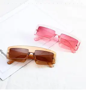 Gafas de sol futuristas antideslumbrantes para mujer, lentes de sol deportivas con logotipo personalizado para voleibol y playa, fabricantes de PC