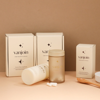 Boîte de style tuck-in beige haut de gamme personnalisée pour ensemble de flacons capsules, emballage de flacons recyclables, boîte en papier