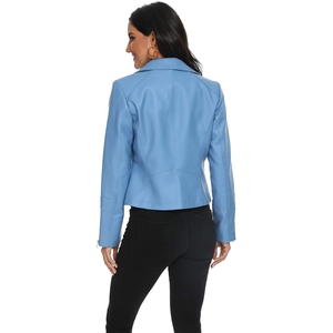Veste moto en cuir pour femme, en peau de mouton imprimée et tissée, respirante, pour l'hiver, neuve et de qualité, en vente. - Product Image 4