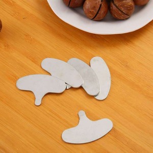 ที่เปิดเมล็ดแมคคาเดเมีย สแตนเลสสตีล รูปทรงแปลกตา สำหรับเมล็ดแมคคาเดเมียและพีแคน - Product Image 4