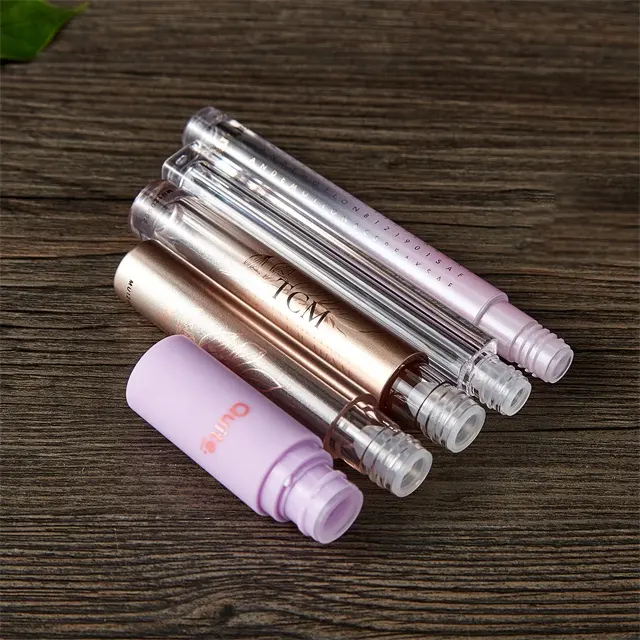 Hoge Kwaliteit Luxe Lipgloss Buizen Container Voor Cosmetica Met Aangepaste Logo 'S Groothandel