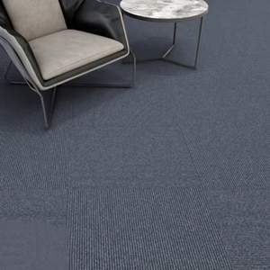 Dalles de moquette en PP résistantes à l'usure, bureau commercial, moquette personnalisée pour bibliothèque, dalles de moquette insonorisées pour sols de bureau, moquette carrée - Product Image 1