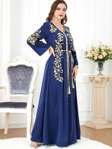 Vestido Largo Maxi de Manga Larga con Cuello en V para <span class=keywords><strong>Mujer</strong></span> Musulmana de Oriente Medio, Estilo Árabe, Tendencia Nueva al por Mayor, Ropa Africana Europea y Americana - Product Image 5