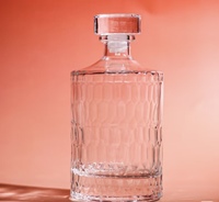 Bouteille en verre transparent de 500ml Bouteille haute couture spiritueux whisky vodka Bouteille en verre vide