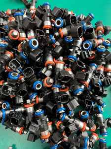 Iniettore Carburante Originale Westbay 06B133551L per <span class=keywords><strong>VW</strong></span> Bora <span class=keywords><strong>Polo</strong></span> <span class=keywords><strong>Classic</strong></span> Passat AUDI A4 B5 Seat Leon - Product Image 4