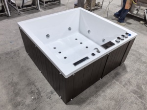 <span class=keywords><strong>Spa</strong></span> de jardin autoportant carré moderne en acrylique pour 4-5 personnes, chauffé, avec drain intégré, massage, bain à remous et cascade - Product Image 4