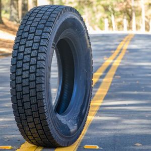 Nuevos neumáticos radiales disponibles para camiones 11R24.5 16PR Neumáticos para camiones ligeros - Product Image 3