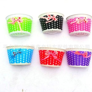 Panier de vélo pour enfants, support de guidon en plastique durable et coloré pour vélo et trottinette pour enfants - Product Image 1