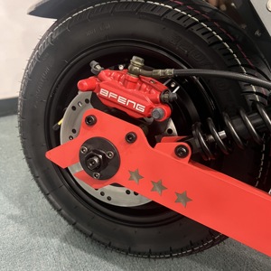 สกู๊ตเตอร์ไฟฟ้า Geofought F8 รุ่นทรงพลัง 72V 15000W มอเตอร์ QS Racing แบตเตอรี่ลิเธียม 40AH 50AH 60AH ยางขนาด 16 นิ้ว - Product Image 4