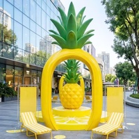 Sculpture interactive personnalisée en fibre de verre sur le thème des fruits d'été (ananas, citron) pour centre commercial, décoration de place publique