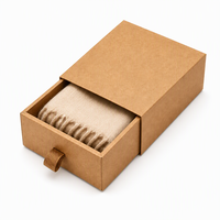 Boîte à tiroir en papier kraft avec logo personnalisé, emballage cadeau de haute qualité en brun avec ruban pour écharpe et vêtements