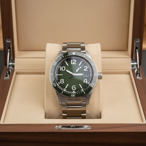 Montre mécanique pour homme de haute qualité avec cadran vert et boîtier en acier inoxydable, idéale pour les voyages d'affaires, montre de sport de luxe - Product Image 4