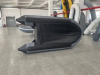 Bateau à moteur gonflable avec plancher en aluminium