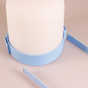 Newish prezzo di fabbrica a buon mercato portatile da tavolo A LED luce con gancio colore su misura di illuminazione batteria operato per la casa camera da letto <span class=keywords><strong>deco</strong></span> - Product Image 5