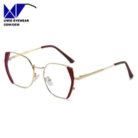 Vente chaude 2025 – Lunettes anti-lumière bleue œil de chat en métal massif de haute qualité, légères, pour femmes, vente en gros