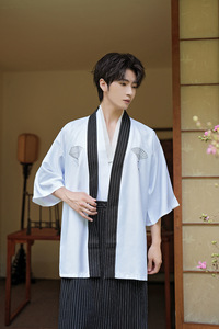 Ensemble de kimono japonais vintage, costume traditionnel formel pour hommes, costume de cosplay, vêtements de samouraï, tenue à jupe longue rayée pour hommes - Product Image 5