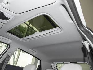 รถยนต์เชอรี่ ทิกโก 3X เครื่องยนต์เบนซิน 1.5 ลิตร เกียร์ธรรมดา/อัตโนมัติ ขนาดกะทัดรัด 5 ที่นั่ง พวงมาลัยซ้าย กล้องมองหลัง รุ่นส่งออกสำหรับแอฟริกา - Product Image 5