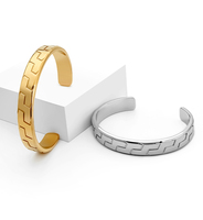 Bracelet manchette géométrique gravé CNC de précision pour homme, plaqué or PVD 18 carats, en acier inoxydable 316L, fabrication usine de bijoux