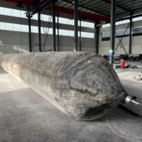 Airbag en caoutchouc marin à chambre d'air segmentée pour une dégonflée progressive et sécurisée