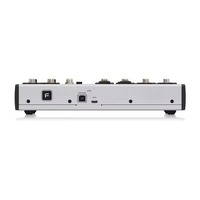 Mélangeur numérique FLOW 8 à 8 entrées 2 processeurs FX et diffusion d'interface USB/audio avec audio Bluetooth