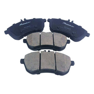 Plaquettes de frein avant M1904 D1340 A0054200820 pour <span class=keywords><strong>Mercedes</strong></span> Benz Classe C C180 C200 C230 C260 C280 C300 W204 C204 Classe <span class=keywords><strong>E</strong></span> W212 A207 C207 - Product Image 3