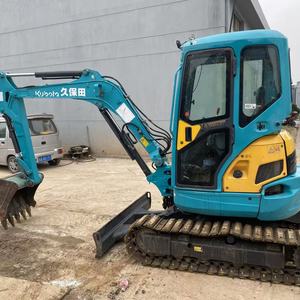รถขุดขนาดเล็ก Kubota KX135 มือสองจากญี่ปุ่นแท้ น้ำหนัก 3.5 ตัน ระบบไฮดรอลิก ชั่วโมงการใช้งานต่ำ แบบ Zero Tail เหมาะสำหรับงานฟาร์มและจัดสวน - Product Image 4