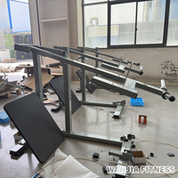 Prix de gros : Rack à squats commercial, Machine à squats pendulaire, Équipement d'entraînement des jambes, Équipement de gym, Couleur personnalisée