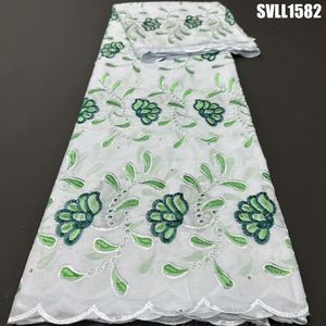 Vente en gros prix bon marché tissu de dentelle brodée en <span class=keywords><strong>coton</strong></span> voile <span class=keywords><strong>suisse</strong></span> blanc <span class=keywords><strong>pagne</strong></span> en <span class=keywords><strong>coton</strong></span> africain tissu pour femmes robes de soirée - Product Image 2