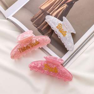 Qianjin personalizado moda mujer europea palabra horquilla grande clásico grabado texto oro color acetato pelo garras niñas pinza para el cabello - Product Image 3