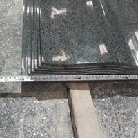 Pierre tombale en granit G654 pour cimetière, personnalisable, faible MOQ, durable, commémoration extérieure, granit gravé de haute qualité