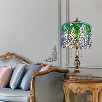 Lampe de table artisanale en cuivre pur, motif glycine, style vintage européen, vente en gros directe usine chinoise