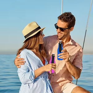 Glacière à bière moderne en néoprène pliable et durable avec fermeture éclair imprimée, style personnalisé, événements de détente, réseautage, fêtes, dégustations de bières - Product Image 5