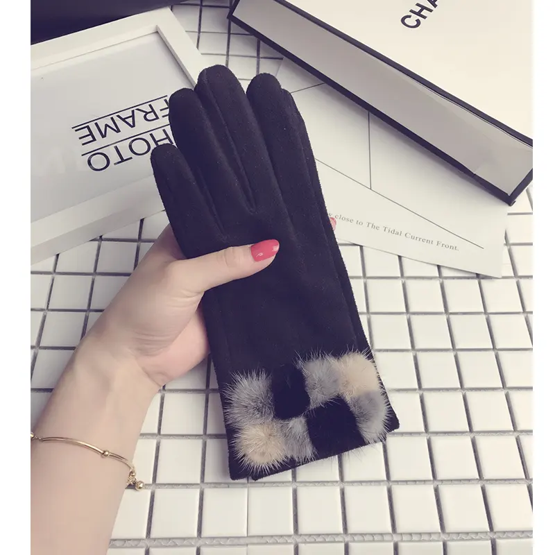 Wholesale ladies oem cute fur lined faux suede fabric touch screen warm winter fashion car driving bicycle racing leather gloves