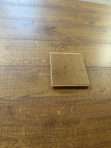 Hiện đại rộng mộc mạc sồi thiế<span class=keywords><strong>t</strong></span> kế gỗ cứng sàn handscraped sồi <span class=keywords><strong>T</strong></span> & G cài đặ<span class=keywords><strong>t</strong></span> cho phòng khách Gỗ sồi trắng chải - Product Image 5