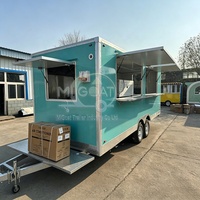 Camion de restauration mobile vert menthe uni avec logo personnalisé pour smoothies, fritures, foire alimentaire et location de traiteur extérieur