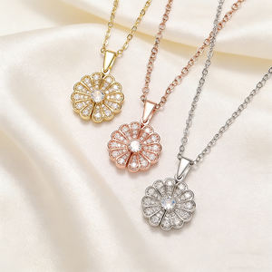 Collar con Colgante de Margarita con Nombre Grabado Personalizado, Collar de Flores de Lujo con Incrustaciones Abrible para Mujer, Regalo de San Valentín, Cumpleaños o Aniversario - Product Image 2